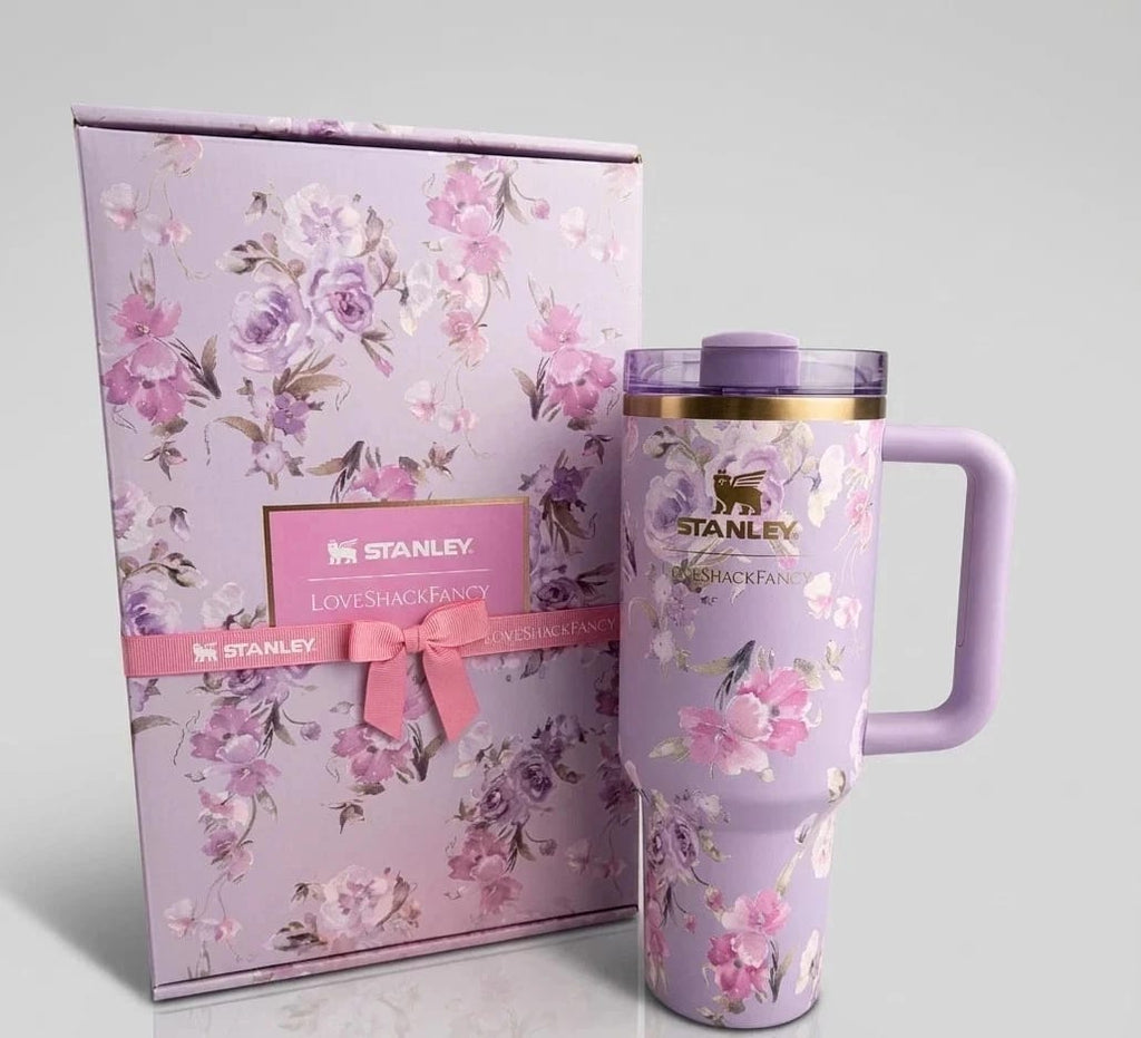 Stanley x LoveShackFancy Happy Thoughts Rosa Beaux Purple Quencher H2.0 FlowState Tumbler 40 oz (1.18L)